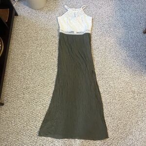 IZ Byer Sleeveless Maxi Dress Lace Bodice Cream & Olive Green Bohemian Size L
